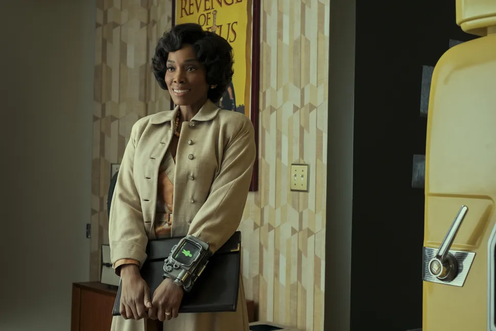 Леон фон Фельдон, учёный West Tek, на совещании у Барб